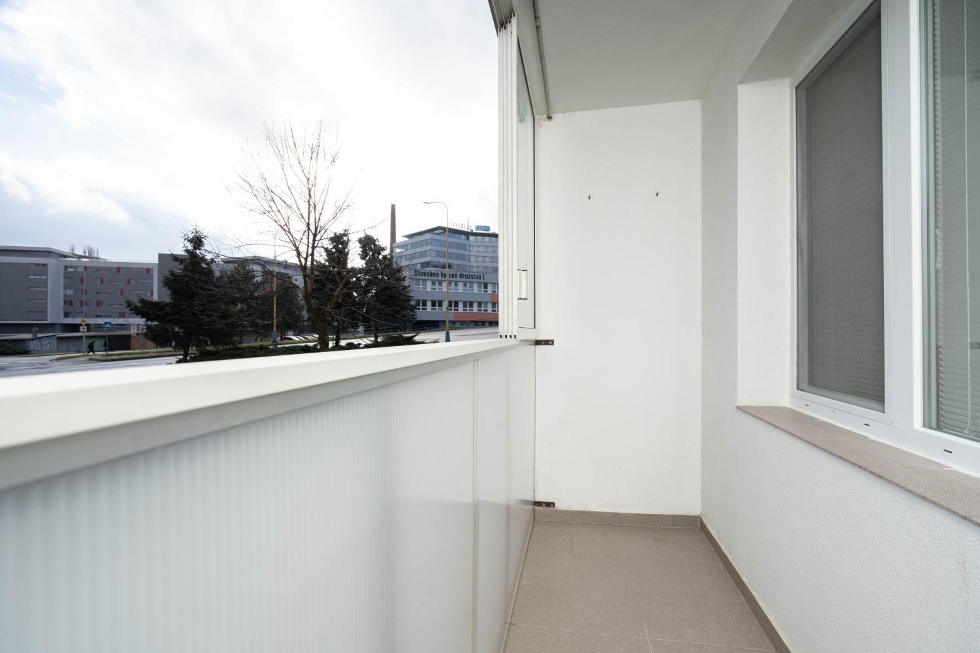 Apartman Karpatska Lägenhet Košice Exteriör bild